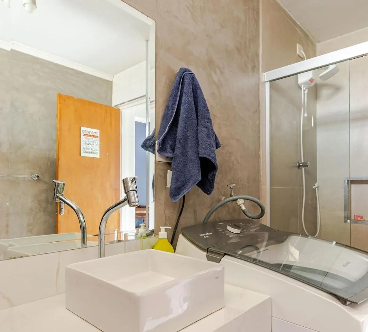 Furnished Apartment 5 Minutes From The Marechal Deodoro Subway Station São Paulo 0*,  Brasilien